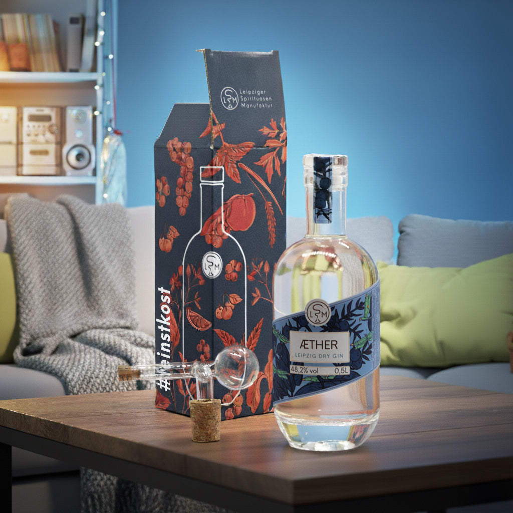 ÆTHER Gin Geschenkset mit Verpackung + Ausgießer