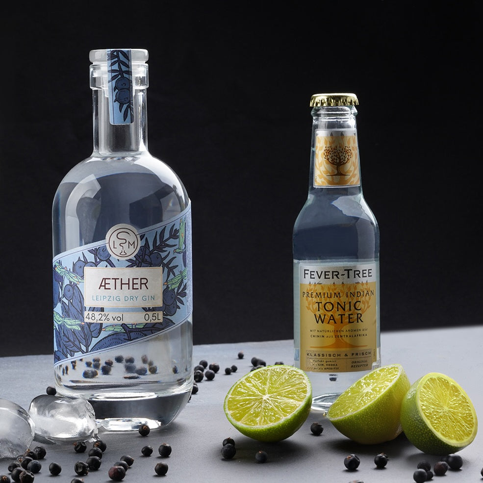 Aether Leipzig Dry Gin mit Indian Tonic und Limette